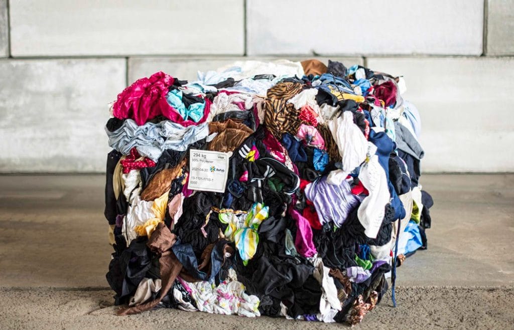 Dette billede illustrere Återvunnen polyester från Siptex till Stadium