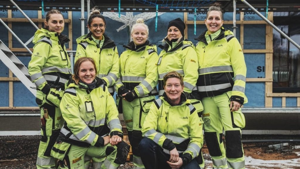 Dette billede illustrere Blåkläder stöttar unikt byggprojekt