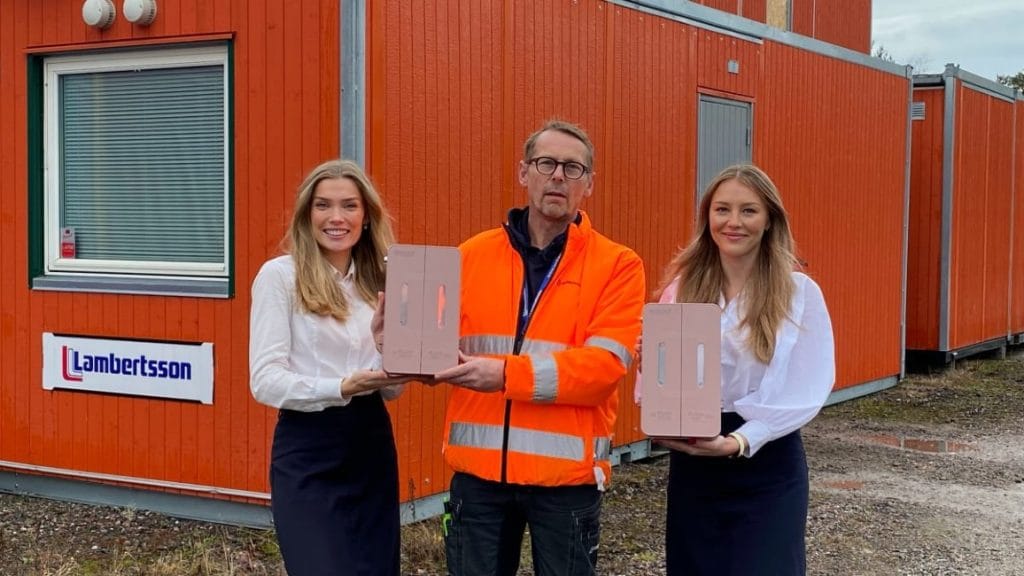Dette billede illustrere Lambertsson erbjuder gratis mensskydd på alla arbetsplatser