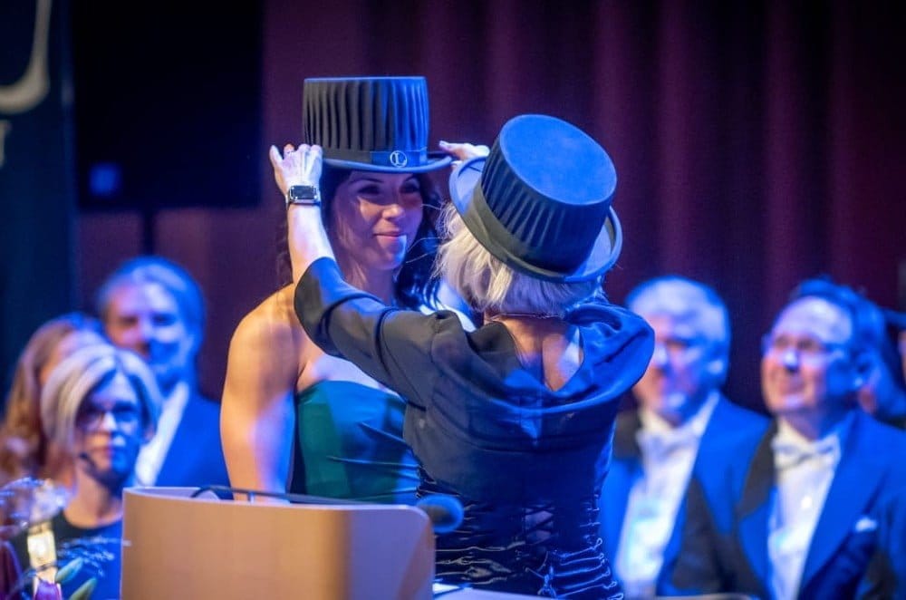 Dette billede illustrere Luleå tekniska universitet firade akademiska framgångar