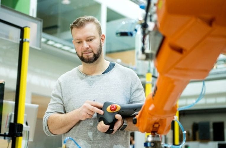 Spetsutbildningar för hållbar omställning i industrin