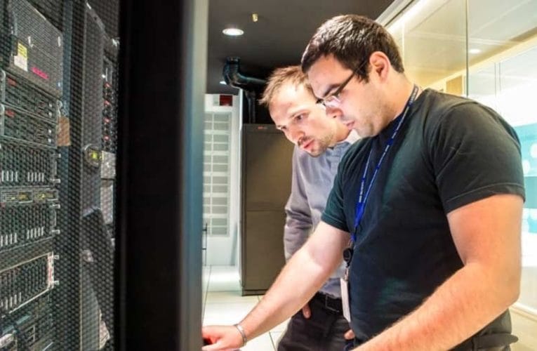 Behovet av säker datahantering ökar – Schneider Electric släpper lärorik guide om edge computing