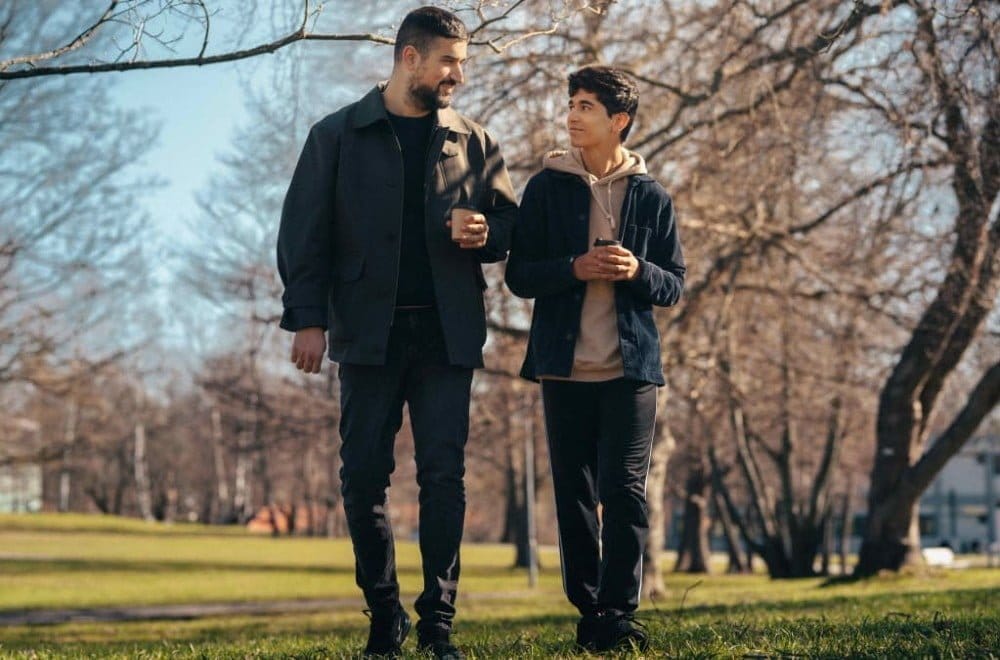 Dette billede illustrere Sigma Technology Group samarbetar med Mentor för att stötta ungdomar i Sverige