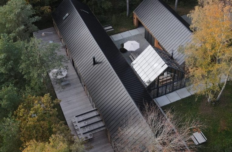 Prisbelönt dansk arkitekt väljer Easy-Click takplåt från Areco