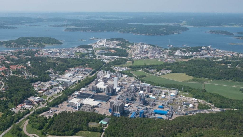 Dette billede illustrere Nytt sätt att övervaka utsläppen från kemiklustret i Stenungsund