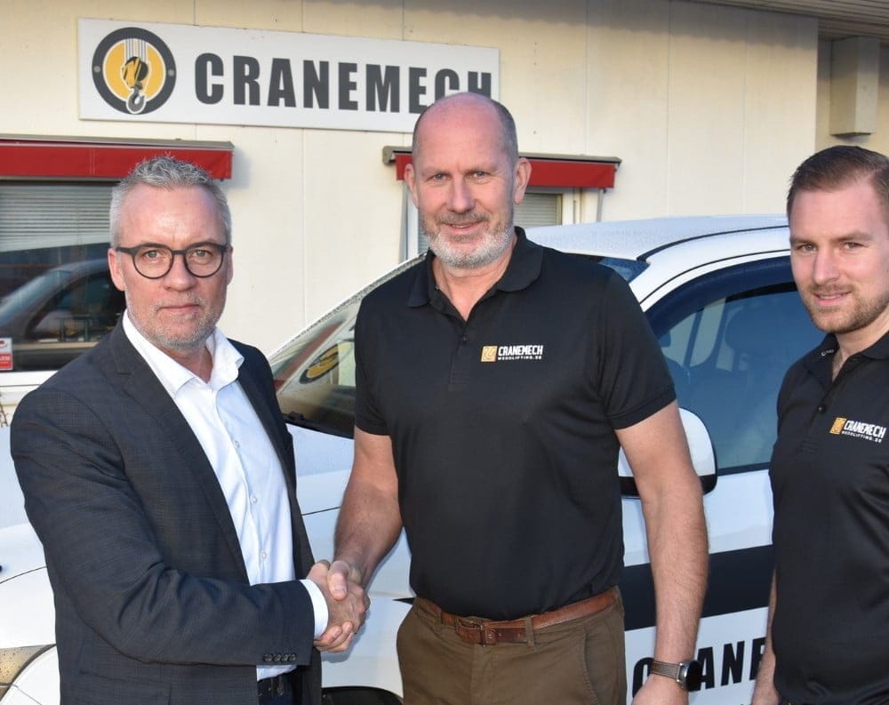 Dette billede illustrere Cranemech inleder samarbete med Fyns Kran Udstyr A/S