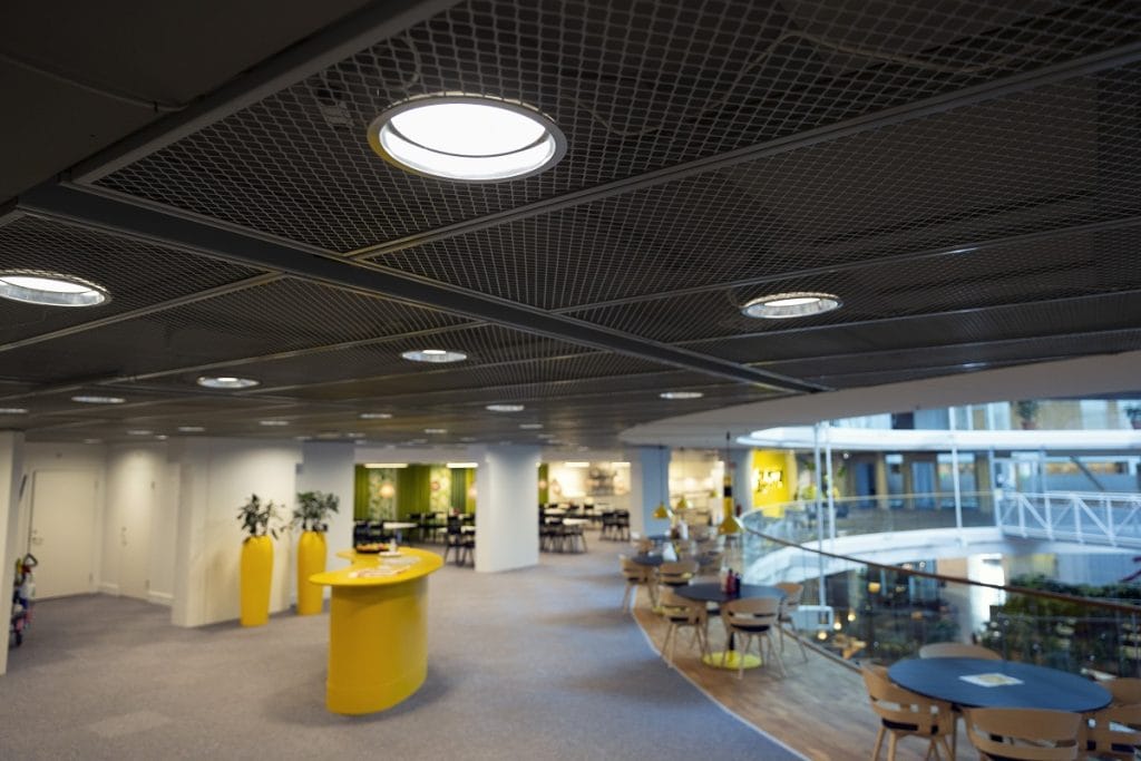 Dette billede illustrere Kundunika LED-insatser från Cardi spar energi och kostnader för Rusta