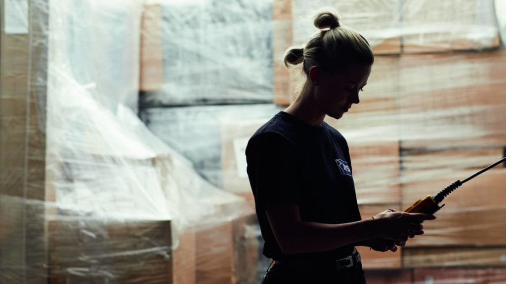 Dette billede illustrere BLÅKLÄDER TECKNAR STORT AVTAL MED JYSK