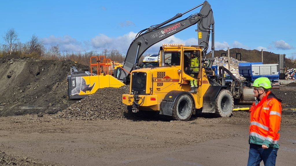 Dette billede illustrere Peab Asfalt vinner stort kontrakt av Stena Recycling i Umeå