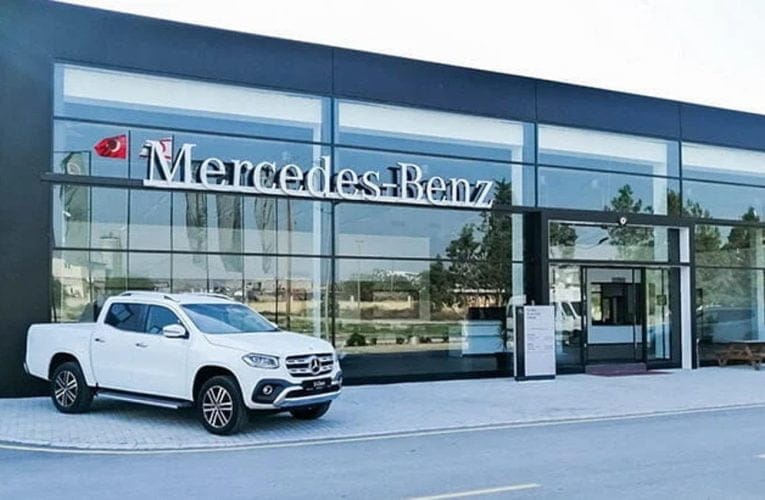 Nederman utsugssystem för fordonsavgaser i Mercedes-Benz-verkstaden