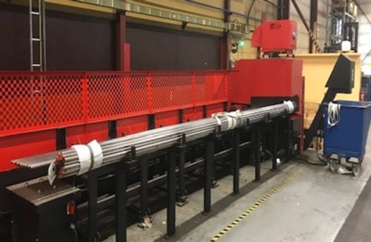 STAPPERT – Klingkapade detaljer i rostfritt stål