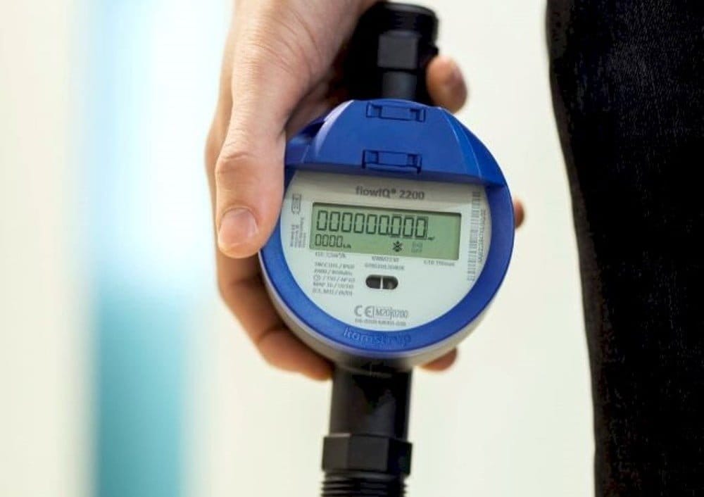 Dette billede illustrere Hjørring Vandselskab och Kamstrup ingår nytt partnerskap om fjärravlästa vattenmätare