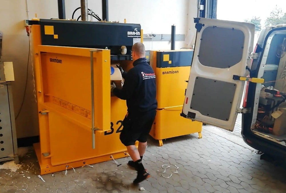 Dette billede illustrere Bramidan Presto – Värmeteamet fick en grönare profil med sortering och komprimering av sitt avfall
