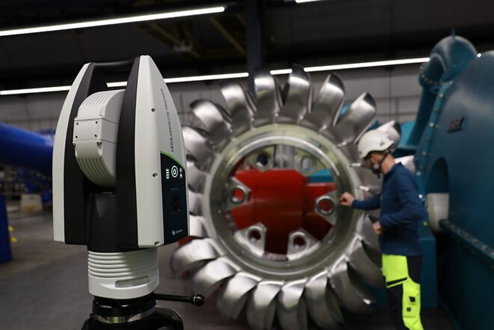 Dette billede illustrere Hexagon Metrology – Ny lasertrackerplattform med ultralång räckvidd med trådlös