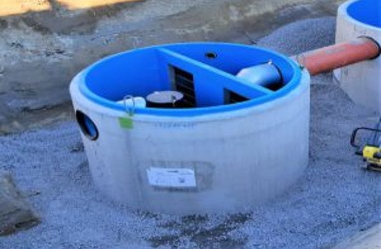 Vad ingår i en egenkontroll av oljeavskiljare?