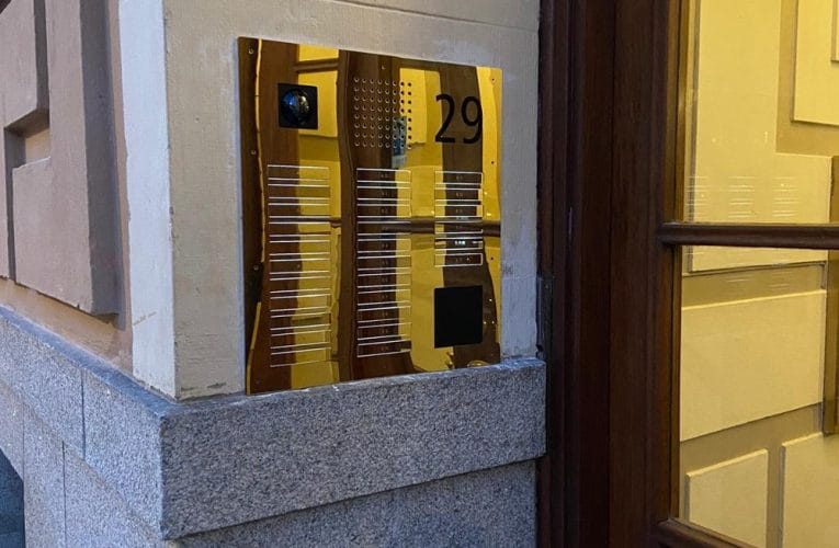 Siedle Classic skapar ringar på vattnet på Östermalm