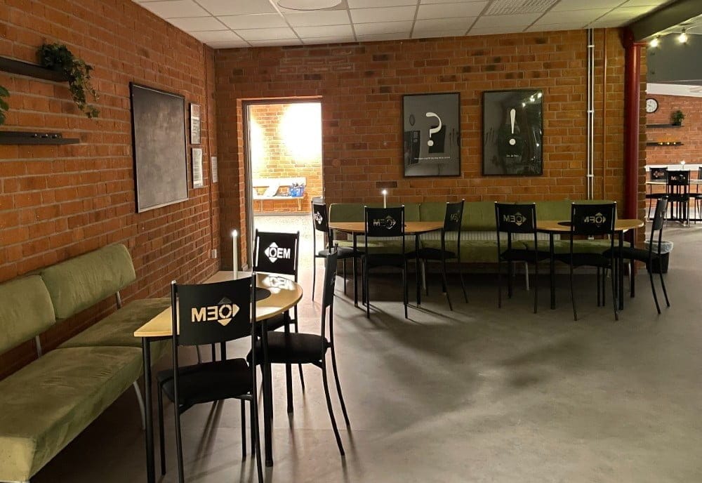 Dette billede illustrere OEM Automatic- Slänga användbara stolar? Nej tack!