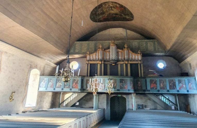 Rätt temperatur för 300-årig kyrka