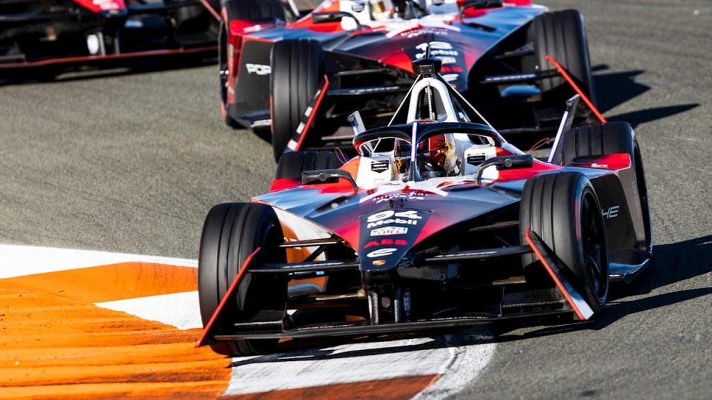 Dette billede illustrere ABB Formel E säsong 9 kör grönt i Mexiko