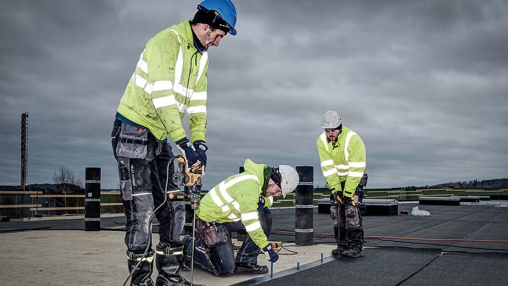 Dette billede illustrere Areco Monomax® SBS5500 tätskiktsmatta debuterar på takmarknaden