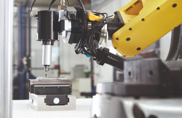 Schunk Intec – R-EMENDO – Automatisk materialborttagning med robot