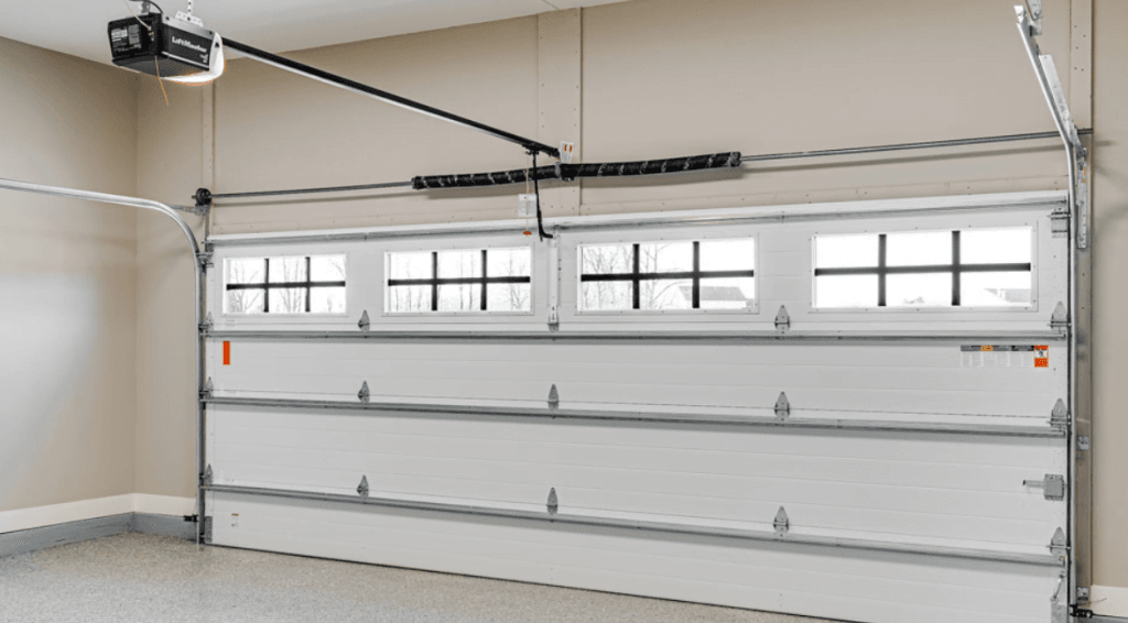 Dette billede illustrere Dörrfjäderexpansion i Indien öppnar porten till marknaden i USA