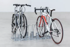Axelent erbjuder markplacerade cykelställ i flera olika modeller, med möjlighet till både enkel- och dubbelsidig parkering