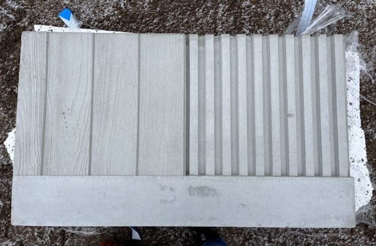 Smidmeks betongfasad imiterar träpanel