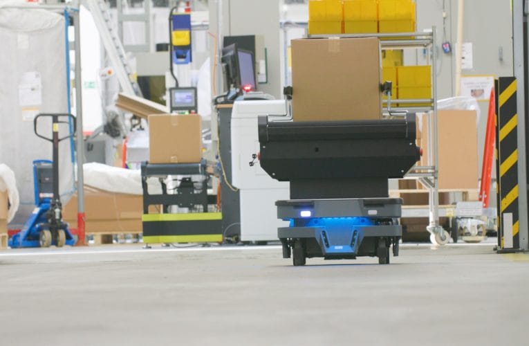 Interroll introducerar nu den nya LCP AMR Top Module