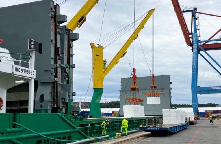Nytt logistikupplägg ger klimatsmartare export av svensk pappersmassa via Göteborgs hamn