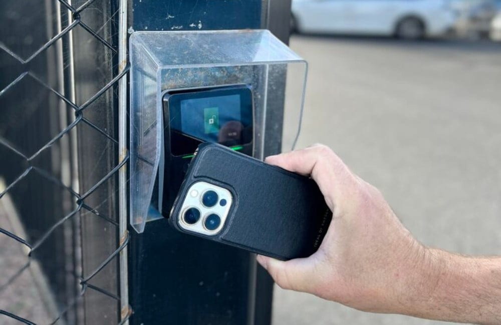 SystemHouse Solutions visar DigitalKey Access-lösningen och användargränssnittet Artifex i sin partner Bravidas monter under SecTech.