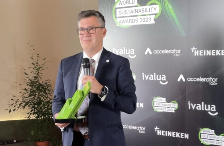 Clarios vinner med varumärket VARTA® utmärkelse för cirkulär ekonomi i ”World Sustainability Awards” – uppmärksammas som ledande inom batteriåtervinning