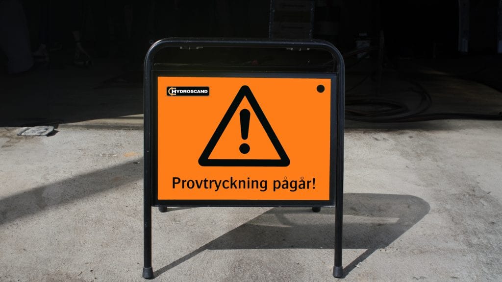 Vi har som målsättning att alltid finnas närmast kunden med erfaren personal, ett komplett sortiment och innovativa tjänster.