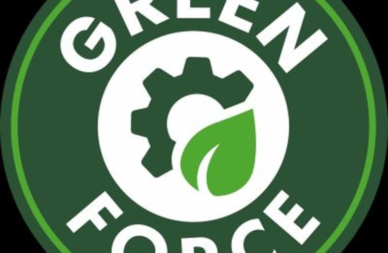 Håll maskiner och konsumenter säkra med Hydropower, det nya vattenbaserade avfettningsmedlet från CRC Industries