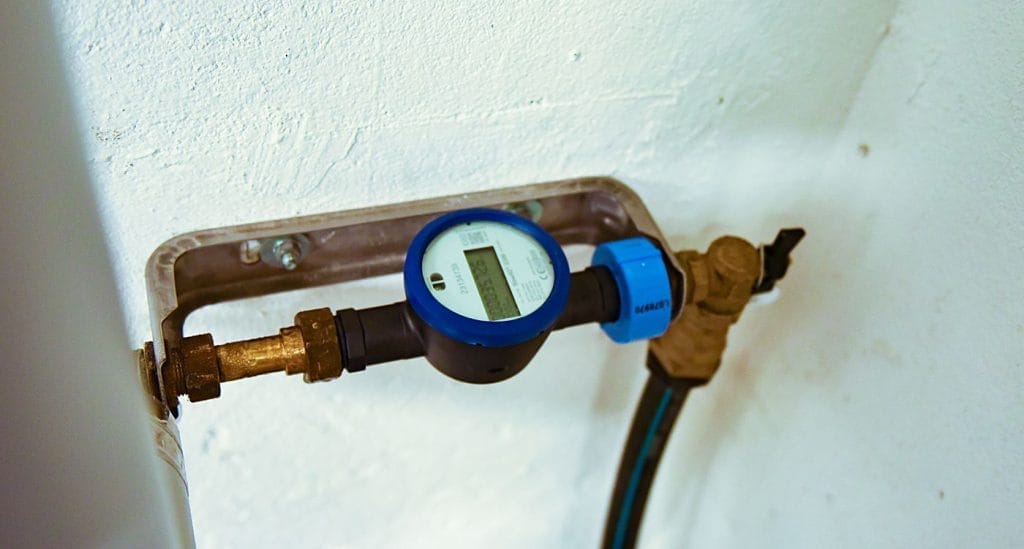 Dette billede illustrere Fjärravlästa vattenmätare i Nordmaling – ett lyft för fastighetsägare