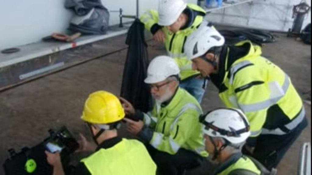 Projektdeltagare diskuterar resultat med TRV.