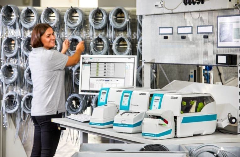 Effektivisera din produktion med Phoenix Contacts E.SERIES skrivarfamilj