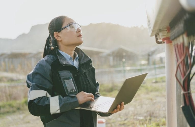 ABB hjälper industrier att bli bättre med generativ AI