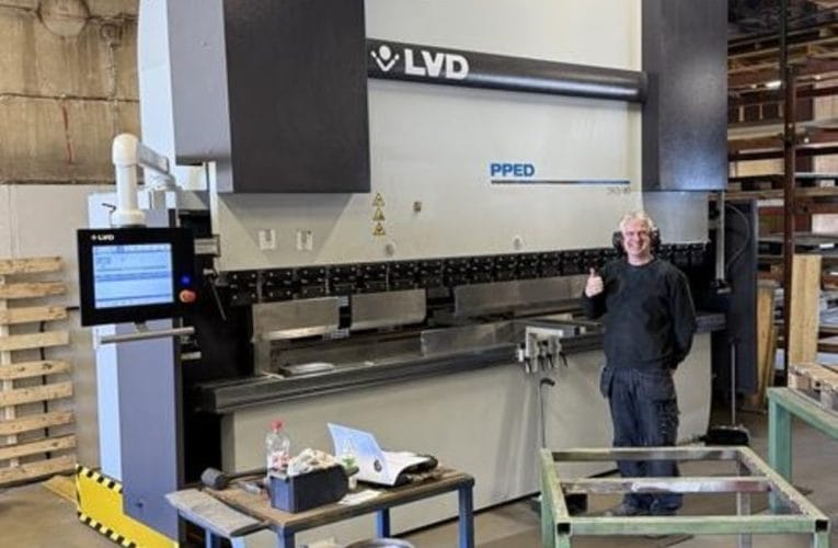 Järpås Verkstad investerar i kantpress från LVD – Olsons  återförsäljare i Sverige