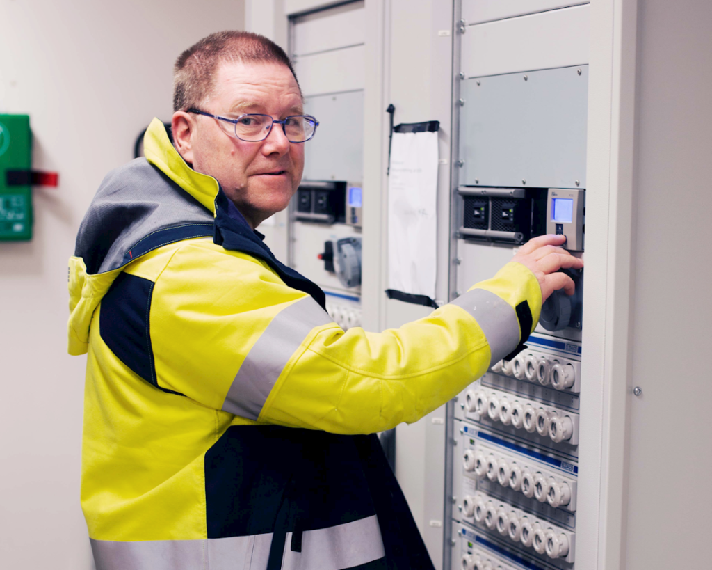 ABB är vår trygghet för långsiktig utveckling och framgång", säger Per Fransson, underhållsingenjör på Kalmar Energi.