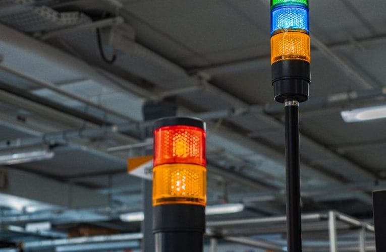 Schneider Electric formar framtidens automation med innovativa ljustorn