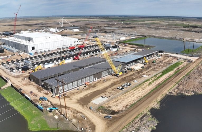 ABB och Applied Digital utvecklar snabbare datacenter för AI