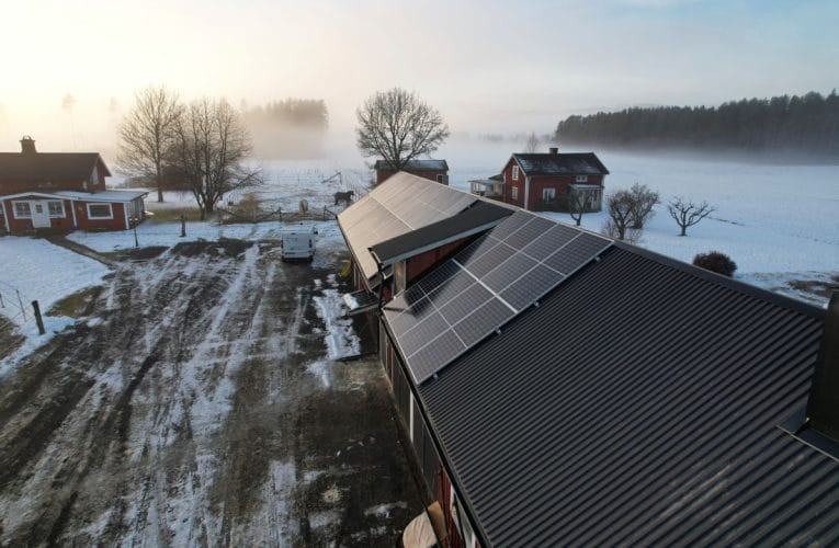 Samarbeten för innovativa och förbättrade solpanelslösningar – stark drivkraft för Weland Stål