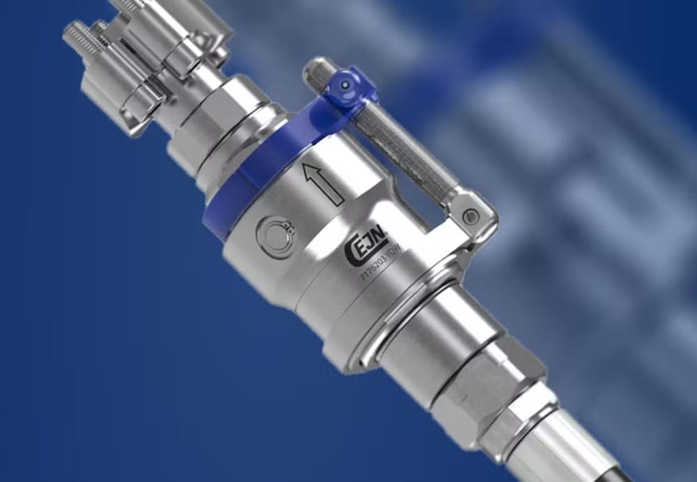 Snabba upp hydrauliska verktygs- och redskapsbyten med CEJN BLX - vår senaste innovation inom snabbkopplingsteknik