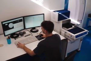 Mitutoyos mätmaskin Quick Vision Apex har revolutionerat WatAjets hantering av kvalitetskontroll och är en integrerad del av företagets produktionscykel.