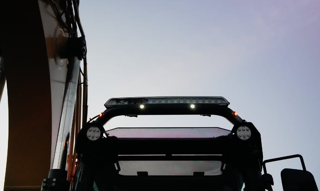 OZZ Lights lanserar nytt avancerat arbetsljus