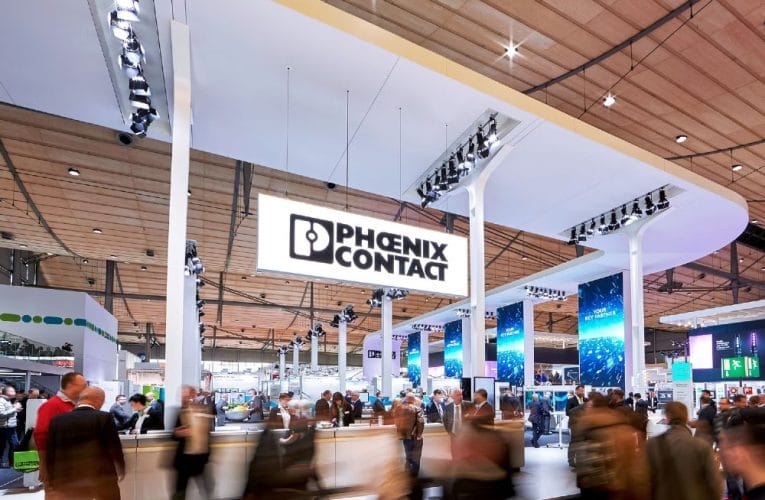 Phoenix Contact monter - Hannovermässan 2026