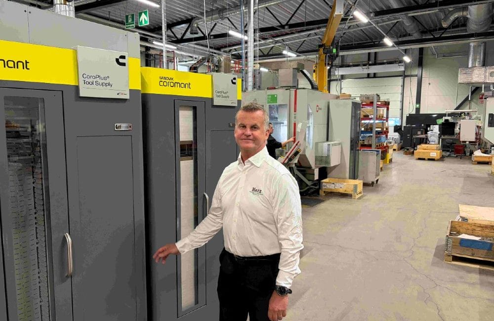 Hans Hammargren in front of CoroPlus ToolSupply