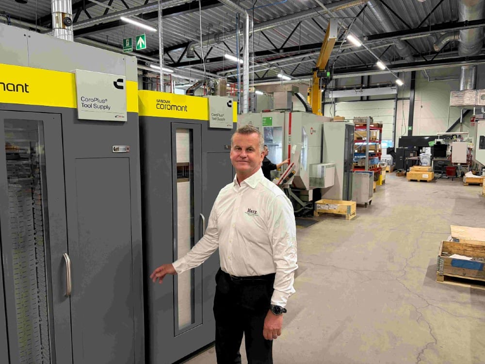 Hans Hammargren in front of CoroPlus ToolSupply