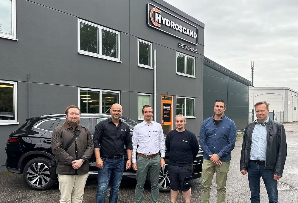 Hydroscand blir officiell distributör av Xtraflex PTFE-slangar i Norden